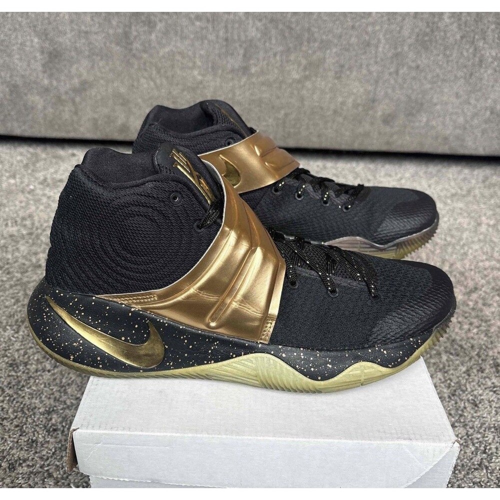 NIKE 2016 KYRIE 2 CHAMPIONSHIP BLACK GOLD NIKE ID SIZE 9 MENS